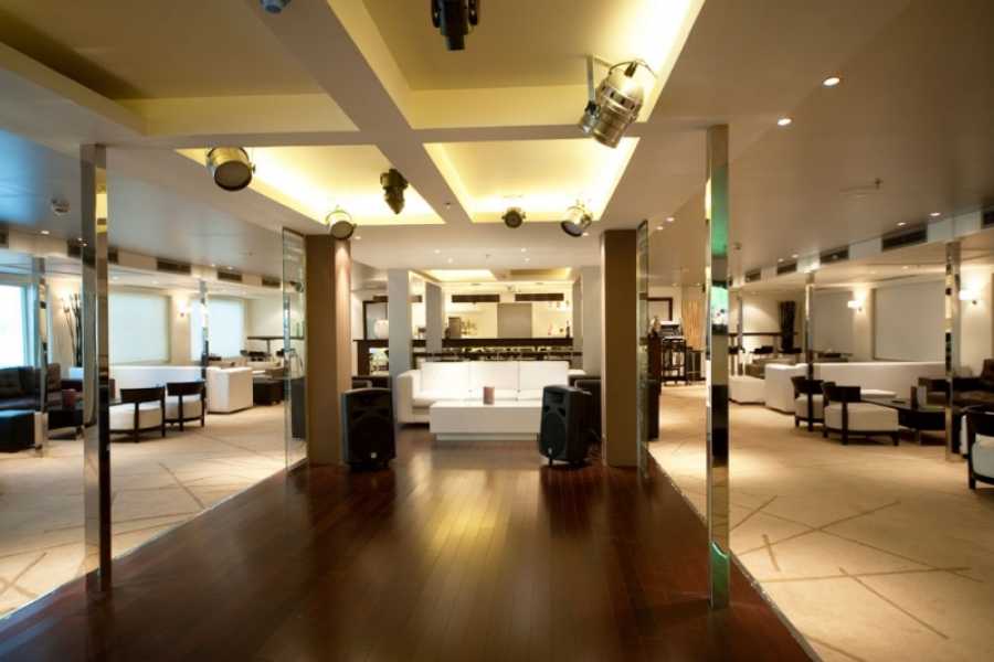 Hotel 2