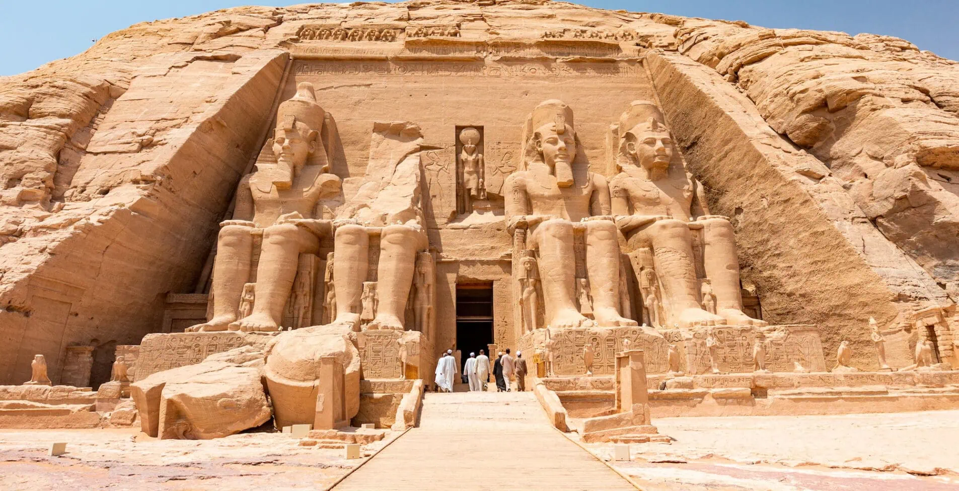 Exploring Abu Simbel’s Magnificent Temples: Overland Journey from Cairo &amp; Back